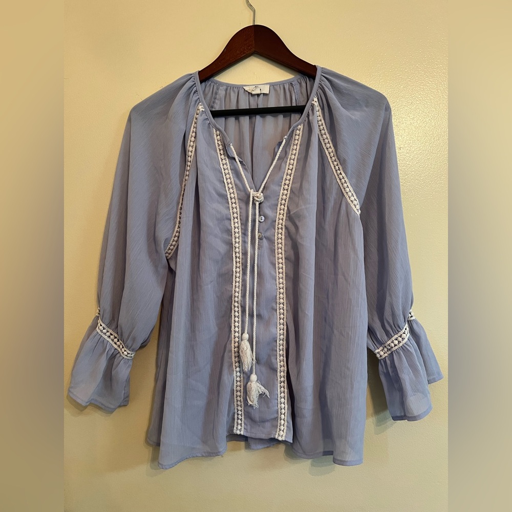 Entro Light Blue Blouse with White Accents Size S